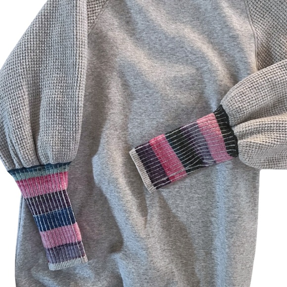 RARE Daily Practice by Anthropologie Cutout Tunic Sweater Gray Small EUC - Picture 2 of 7